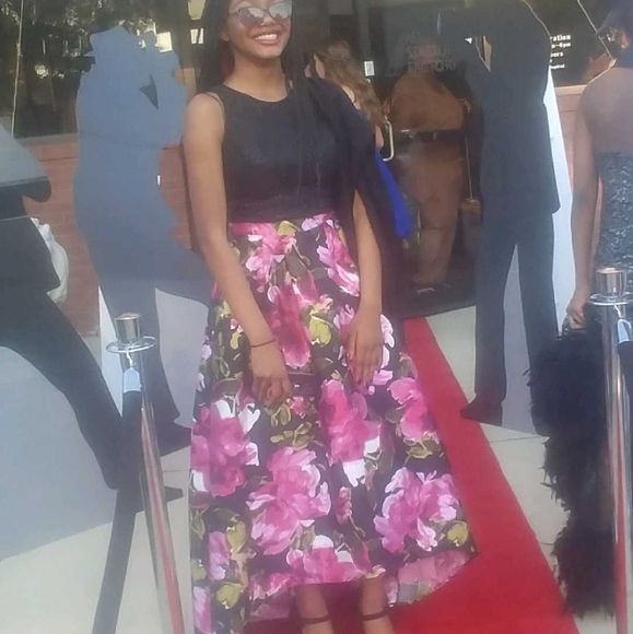 2 pcs Black/Floral Dress Jodi Kristopher - Picture 3 of 6